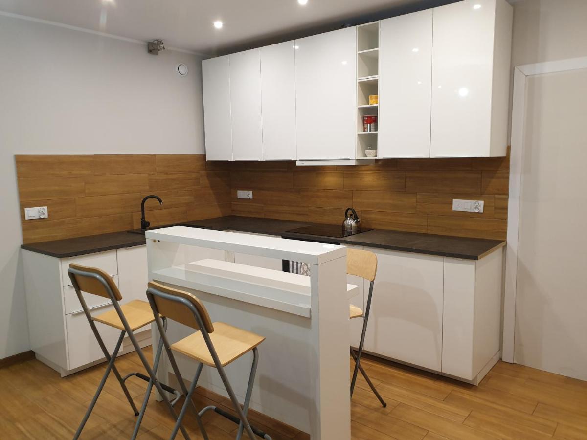 Maly Apartament W Zieleni Blisko Jeziora Środa Wielkopolska Exterior foto